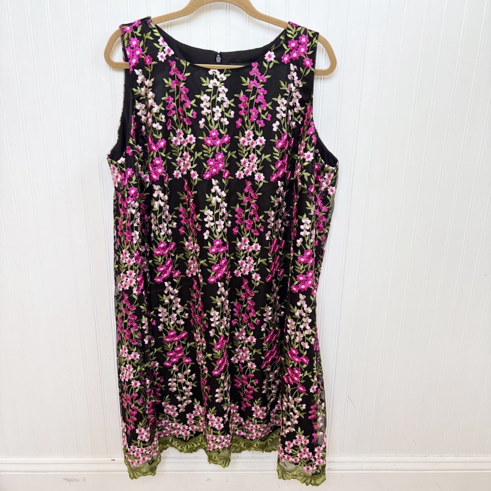 Tahari ASL Black Pink & Green Embroidered Floral Sleeveless Shift Dress Size 16W